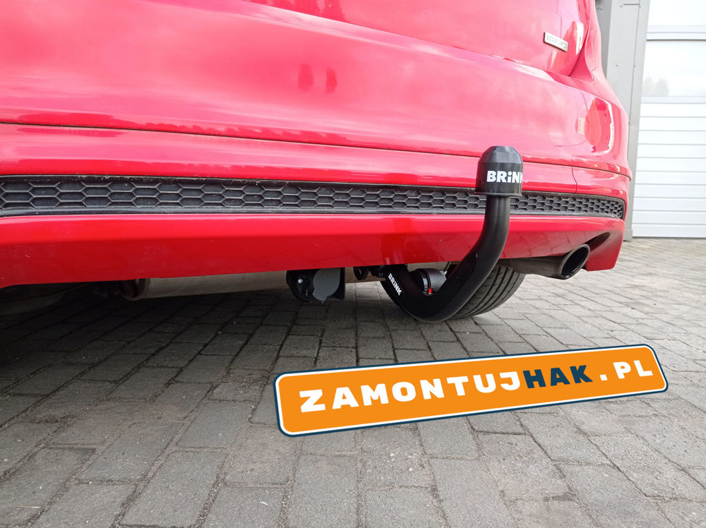 Montaż haka holowniczego Ford Focus MK3