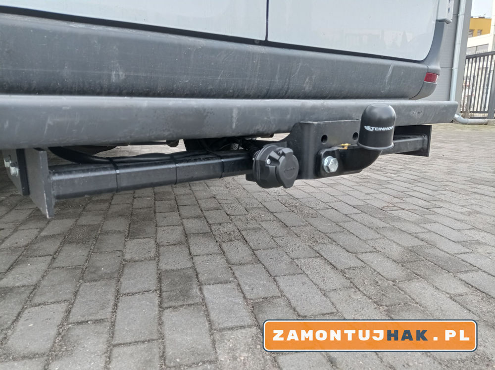 Montaż haka holowniczego Nowy Mercedes Sprinter