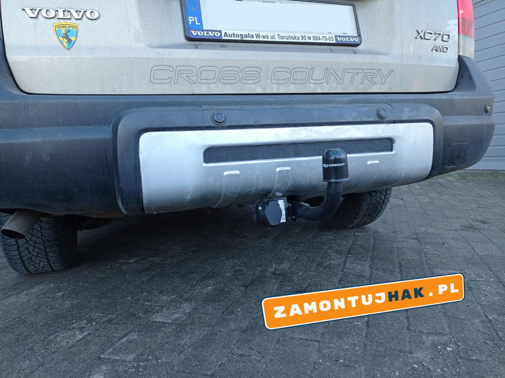 Montaż haka holowniczego Volvo XC70