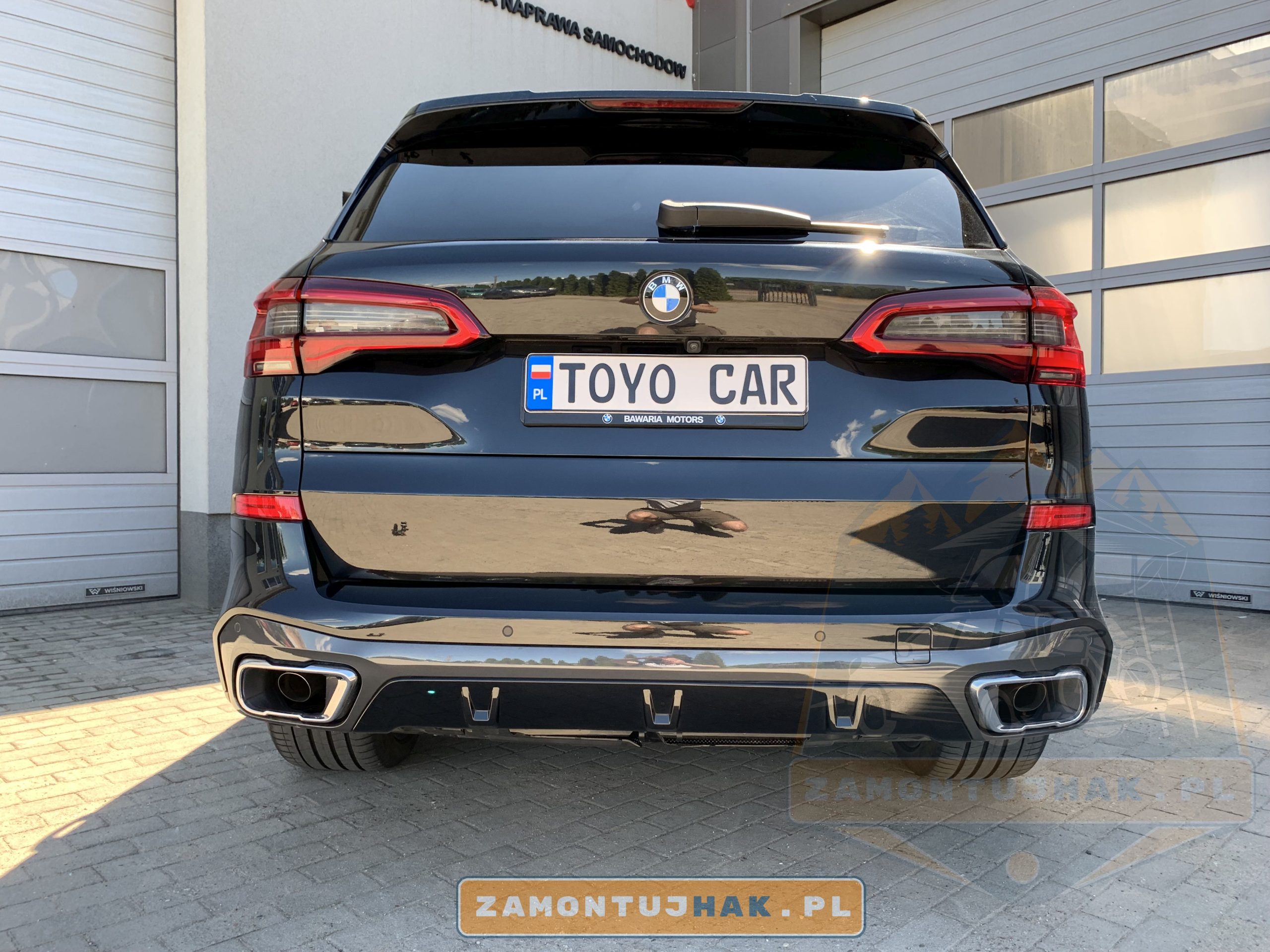 Montaż haka holowniczego BMW X5 G05