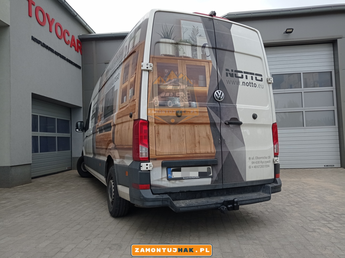 Montaż haka holowniczego Volkswagen Crafter