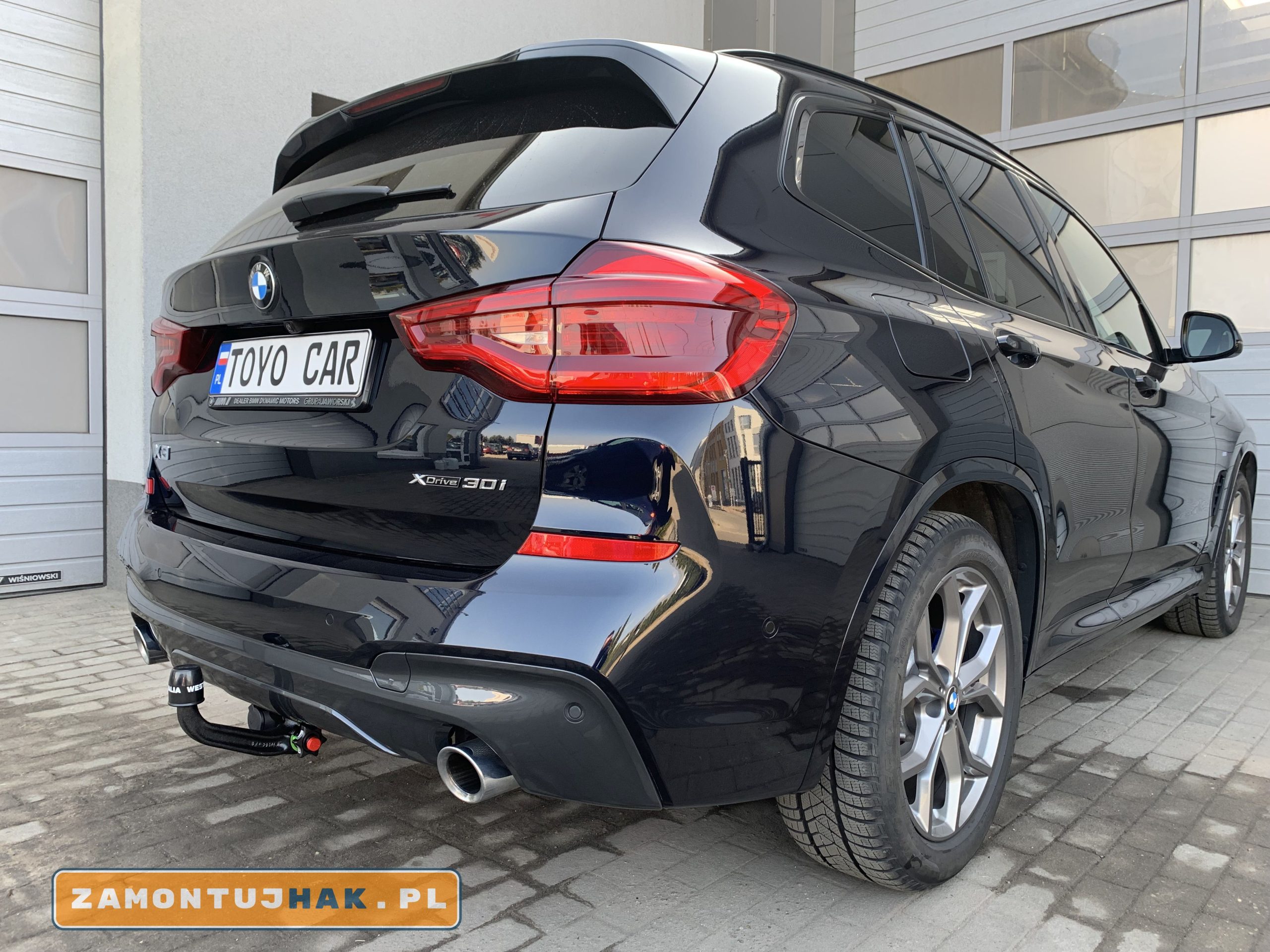 Montaż haka holowniczego BMW X3 G01