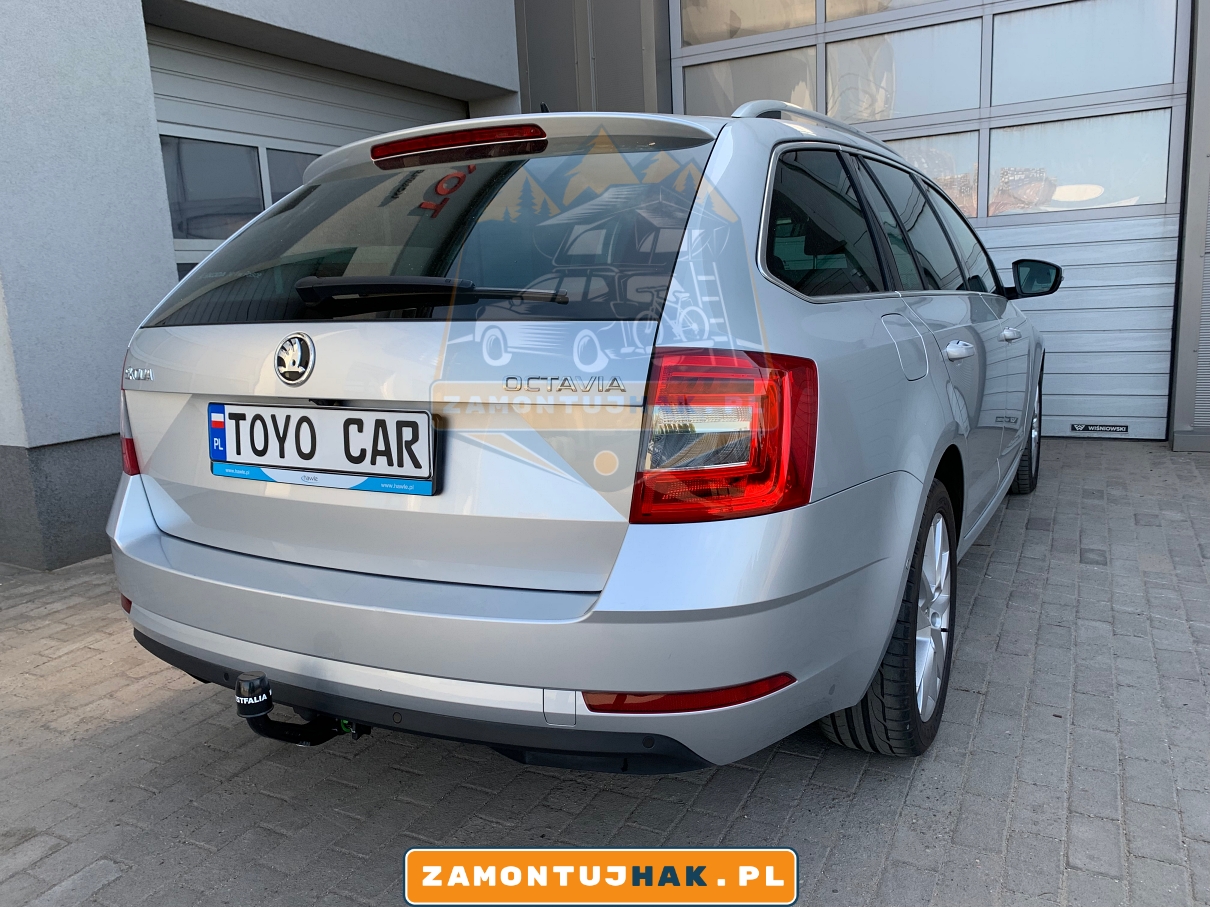 Haki holownicze Poznań – Skoda Octavia III