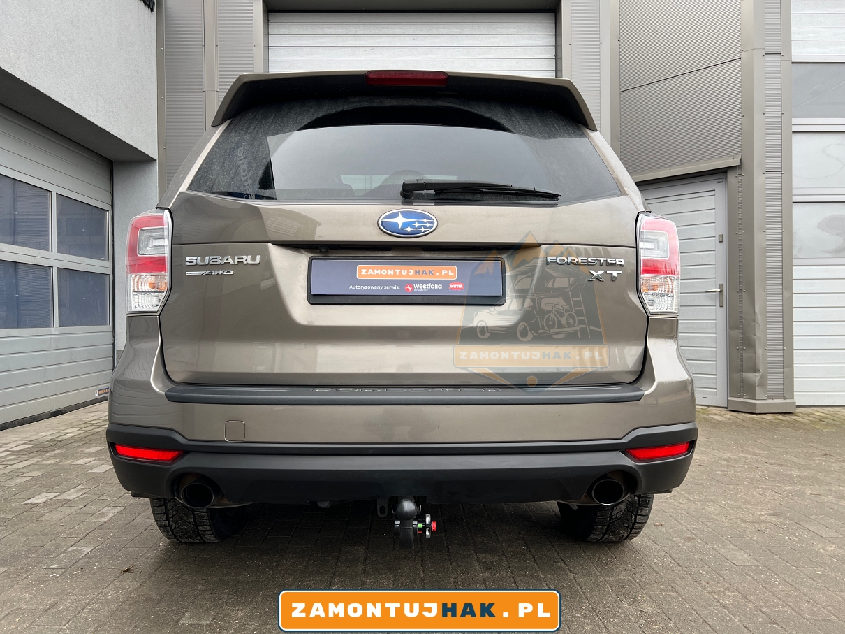 Montaż haka holowniczego Westfalia Subaru Forester IV SJ
