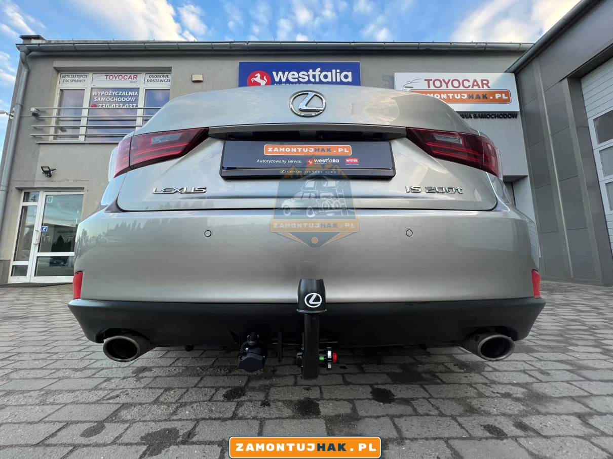 Montaż haka holowniczego wypinanego pionowo Westfalia – Lexus IS 200t