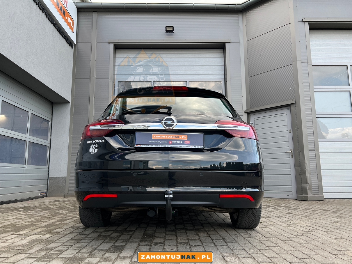 Montaż Haka Holowniczego w Opel Insignia – Poznań | Profesjonalny Warsztat Samochodowy