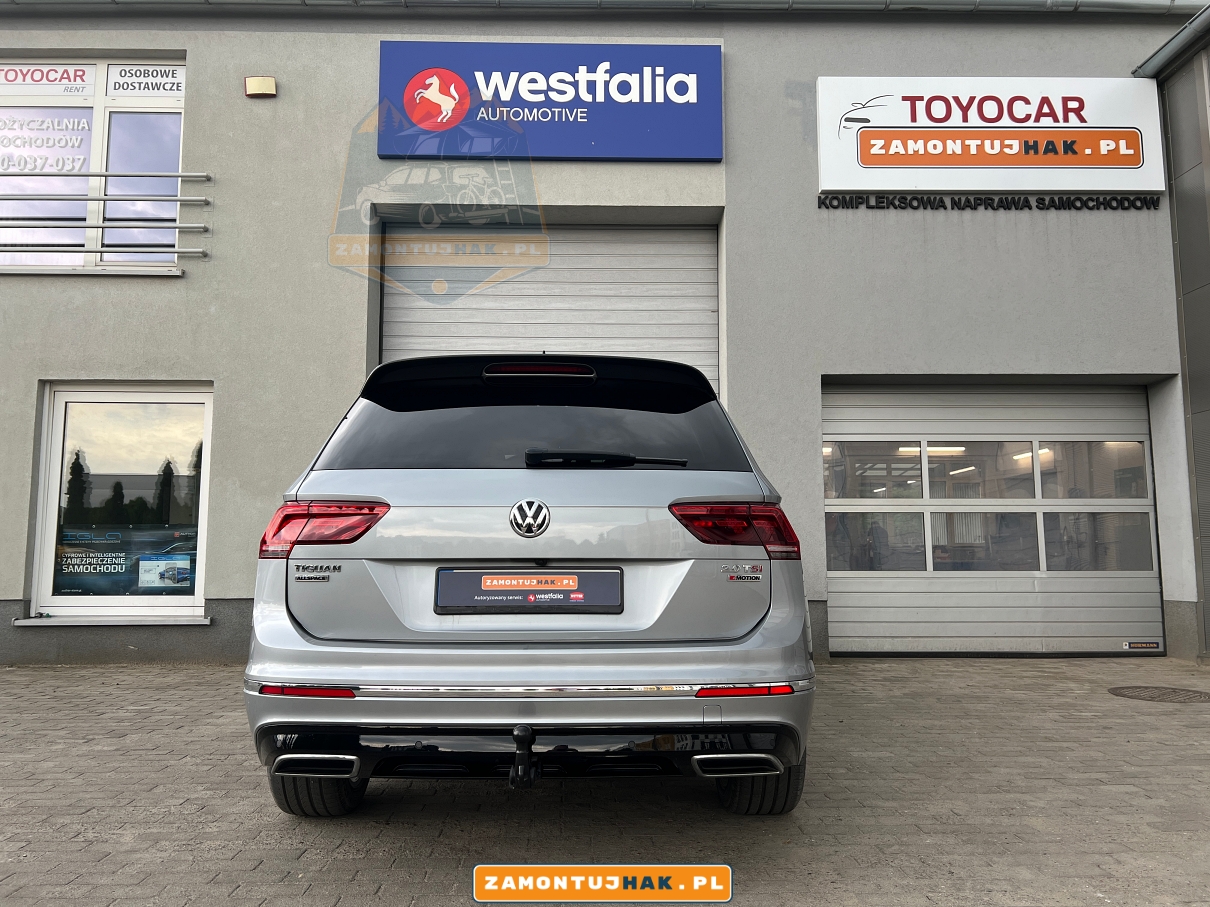 Elektryczny hak holowniczy Westfalia VW Tiguan II Allspace z montażem w Poznaniu | Zamontujhak.pl