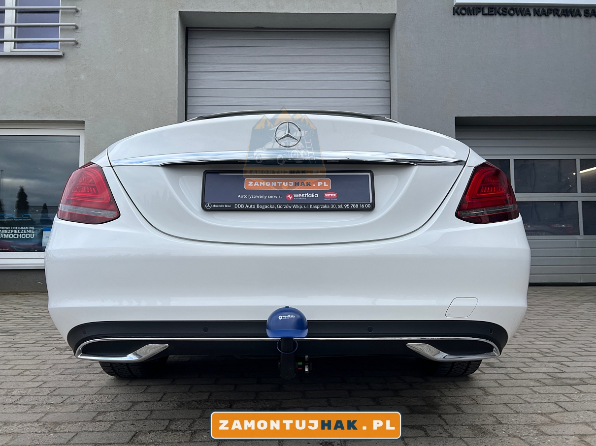 Montaż haka holowniczego Mercedes C-Klasa W205 2020 rok
