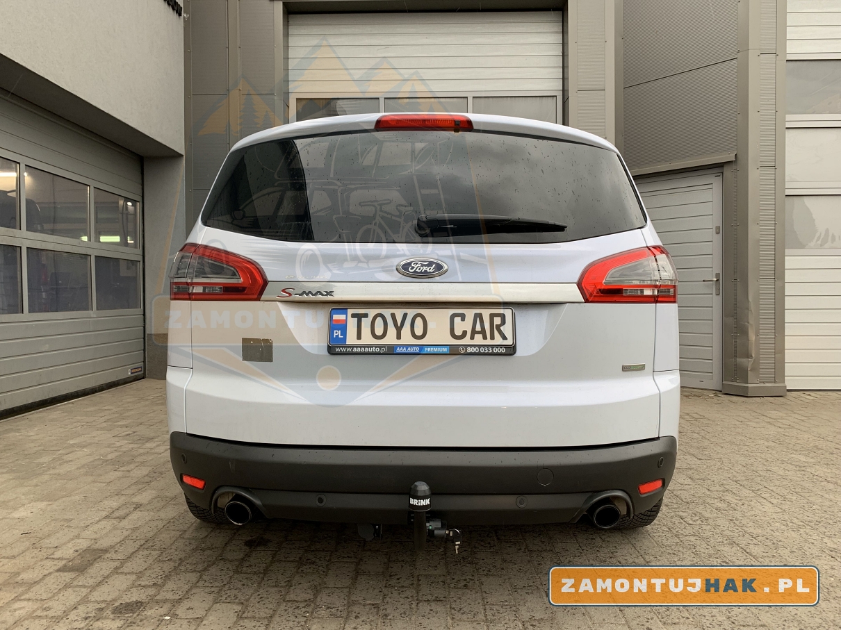 Montaż haka holowniczego – Ford S-Max 2014