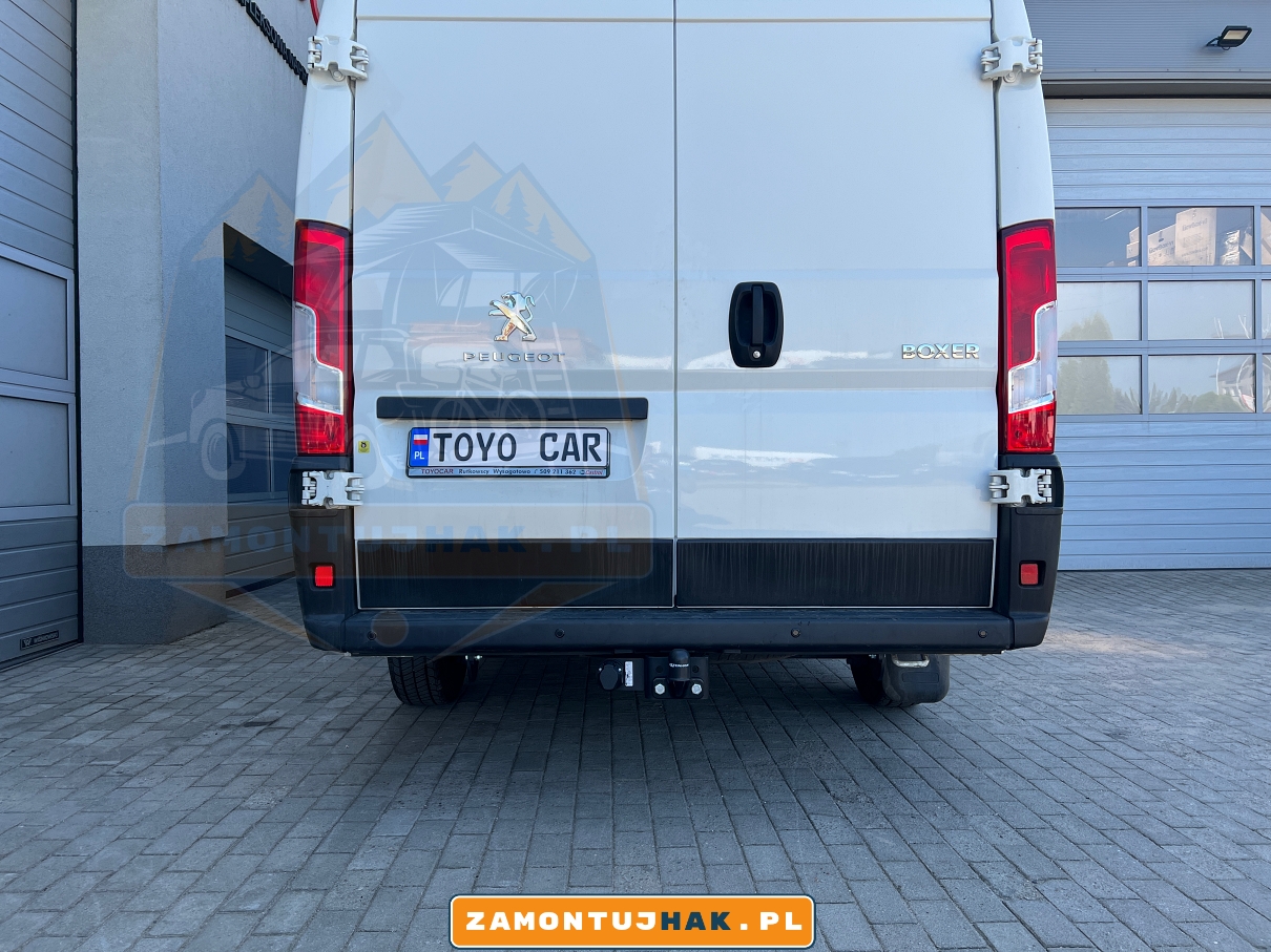 Montaż haka holowniczego Peugeot Boxer 2019