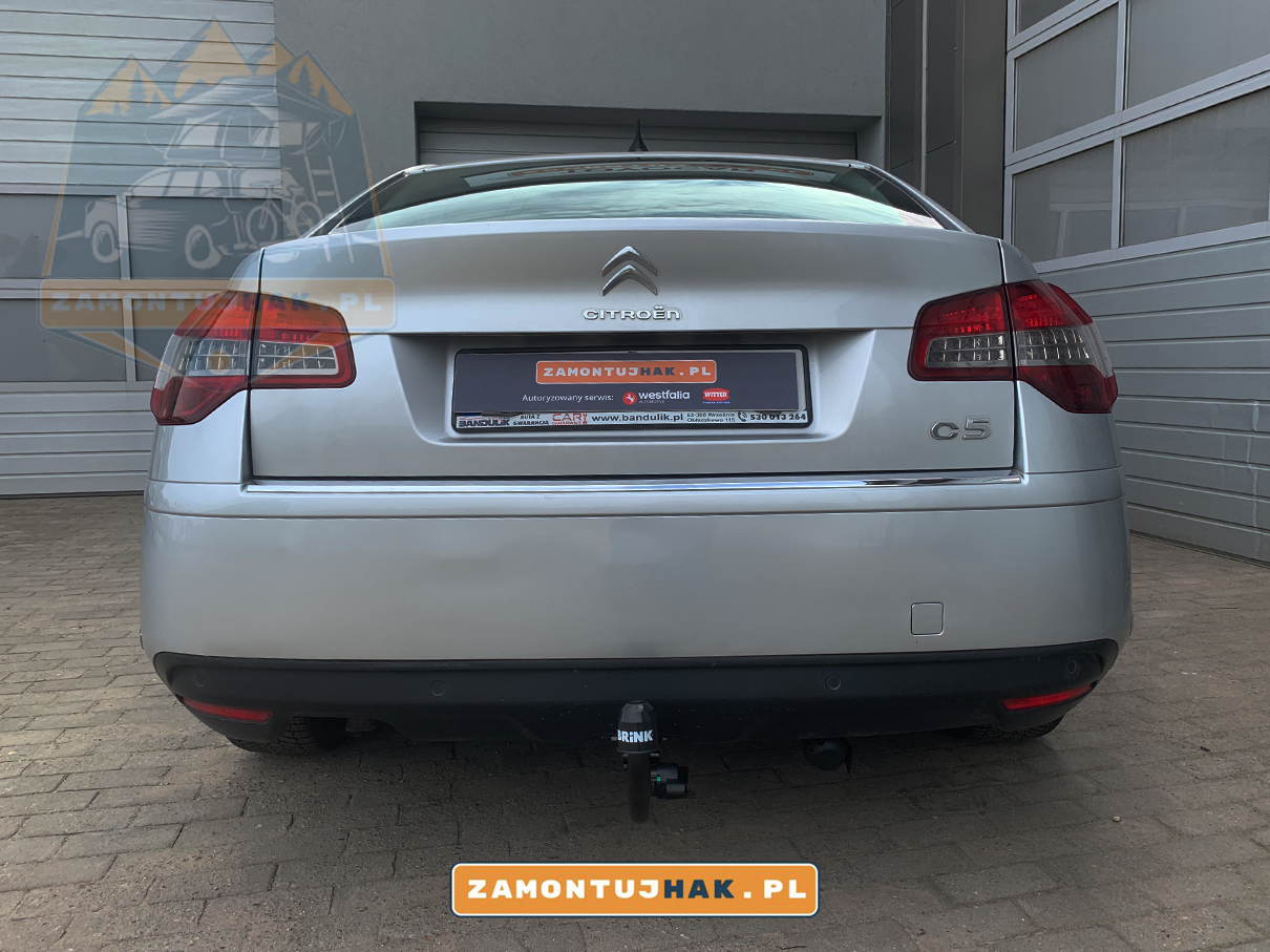 Montaż haka holowniczego Brink w Citroenie C5