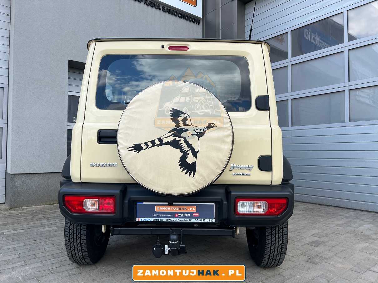 Montaż haków holowniczych Poznań – Idealnie dopasowany hak dla Suzuki Jimny II 2018
